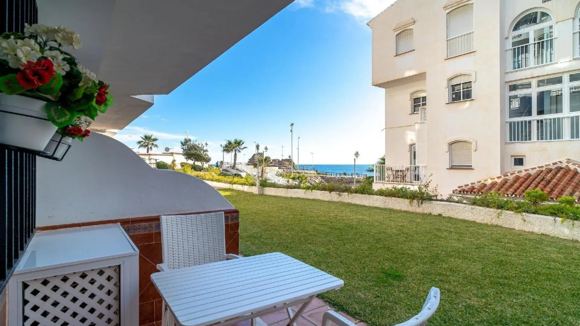 Ferienwohnung Fuer 2 Personen Ca 45 Qm In Nerja, Andalusien Costa Del Sol Spain